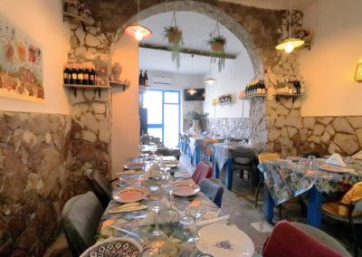 INTERNO RISTORANTE OSTERIA SAN PIETRO DI TAMOU TRAPANI 6
