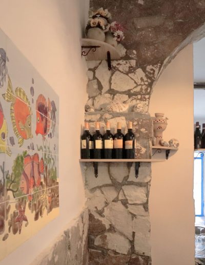INTERNO RISTORANTE OSTERIA SAN PIETRO DI TAMOU TRAPANI 4