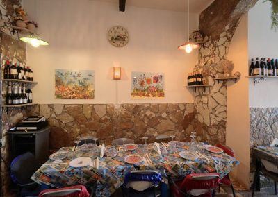 INTERNO RISTORANTE OSTERIA SAN PIETRO DI TAMOU TRAPANI 2